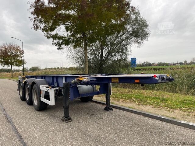 Transport de conteneurs Van Hool 3B2013 20FT Tank / ADR / NL trailer / Liftaxle