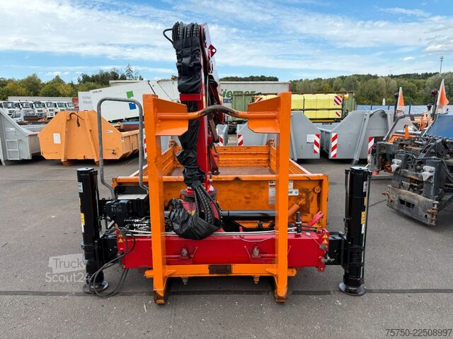 Camion scarrabile  Abrollcontainer mit HMF Kran 835 Funk