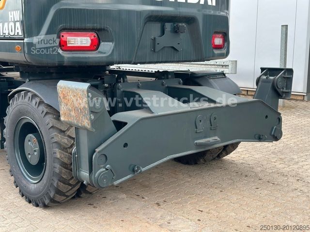 Pelle sur pneus HYUNDAI HW 140A 4x4 hydr. StĂĽtzen Kamera Klima