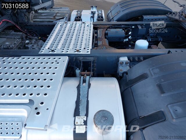 Standard-SZM Volvo FH 500 FH 6X2 Globe Lenkachse 2x Tanks