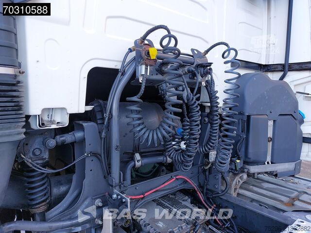 Standard-SZM Volvo FH 500 FH 6X2 Globe Lenkachse 2x Tanks