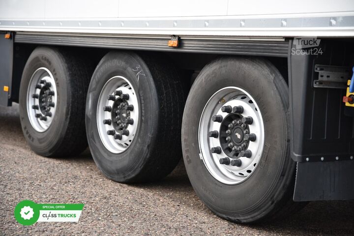 Kylmäkuljetuspuoliperävaunu SCHMITZ CARGOBULL SKO FP 60 ThermoKing SLXi 300