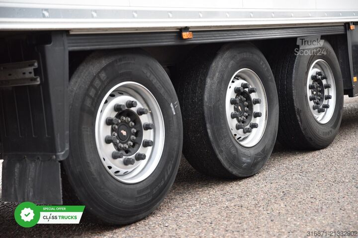 Kylmäkuljetuspuoliperävaunu SCHMITZ CARGOBULL SKO FP 60 ThermoKing SLXi 300