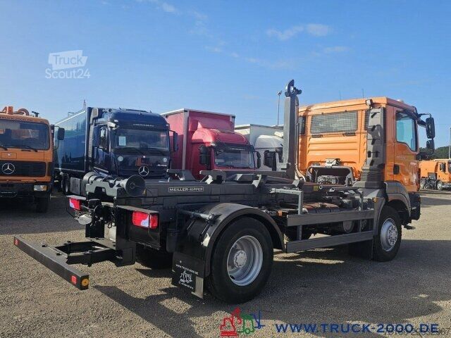 Kampós konténerszállító teherautó MAN TGM 15.250 4x4 Meiller Kommunalausstattung