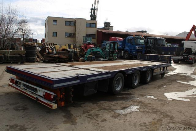Naczepa niskopodwoziowa MÖSLEIN Semi-Tieflader STO Container Nr.: 682