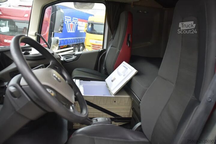 Standard-SZM Volvo FH 420 Globe 4x2 - NEW TACHO - ADR FL - 754 TKM...