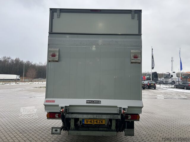 Slēgtais furgons Renault Master 130 Laadklep + Zijdeur
