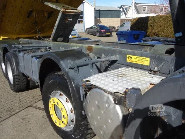 Savivartis Scania P380 8X4 STEEL KIPPERBOX,MANUALGEARBO