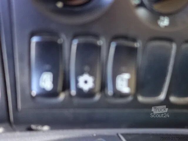 Savivartis Scania P380 8X4 STEEL KIPPERBOX,MANUALGEARBO