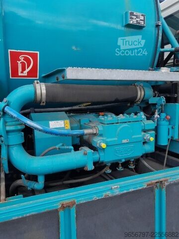 Vakumska cisterna MAN TGS 28.440 6x4H-4 BL Hydrodrive
