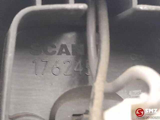 Внутрішня частина Scania Occ set van 3 leeslampen Scania