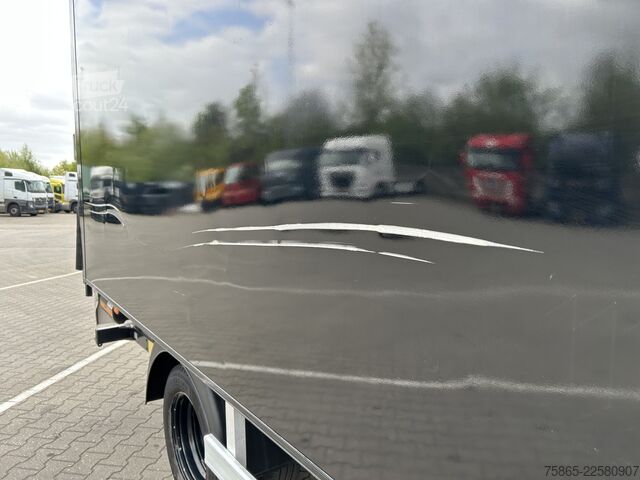Resväska Mercedes-Benz Sprinter 513 2.2 CDI / Koffer / LBW / Airco / A...