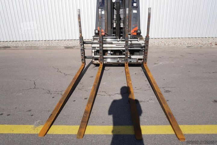 Iekrāvējs Linde H 45 T EVO 394-02