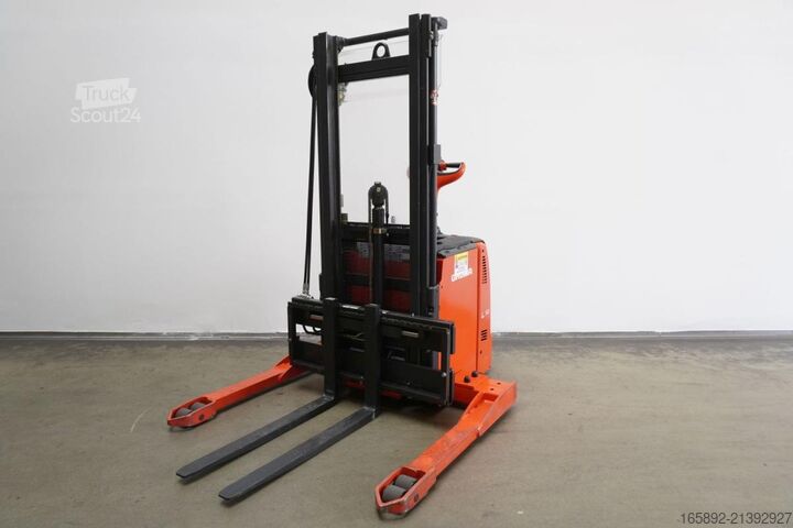 Stivuitor manual Linde L 14 AS 131