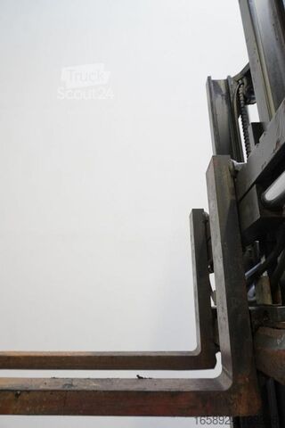 Iekrāvējs Linde E 25 L 387