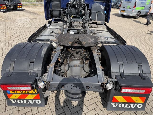 Standard-SZM Volvo FH 460 GLOBETROTTER XL / DYNAMIC STEERING / I-P...