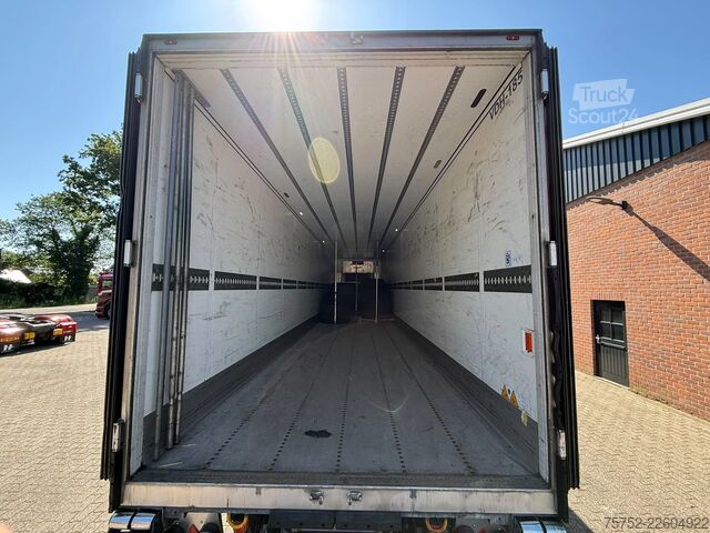 Prevoz v hladilniku/zamrznjenem stanju Schmitz Cargobull SKO 24 Thermo King A400 Liftas 2T Laadklep Pall...