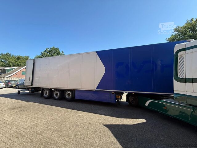 Prevoz v hladilniku/zamrznjenem stanju Schmitz Cargobull SKO 24 Thermo King A400 Liftas 2T Laadklep Pall...