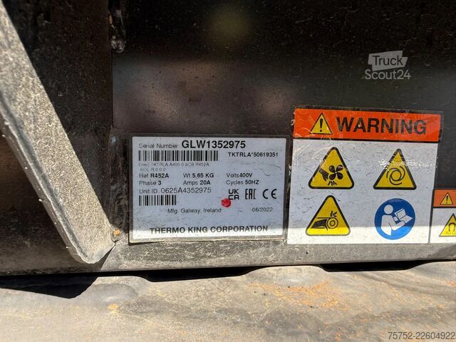 Prevoz v hladilniku/zamrznjenem stanju Schmitz Cargobull SKO 24 Thermo King A400 Liftas 2T Laadklep Pall...