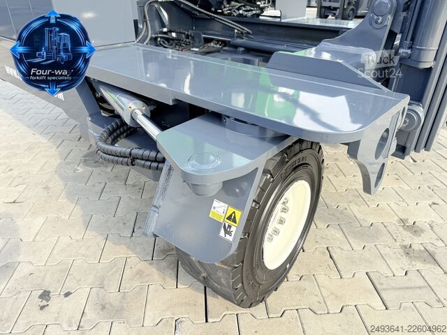 štvorcestný vysokozdvižný vozík Combilift C5000XL DIESEL TRIPLEX 5550 FREE-LIFT