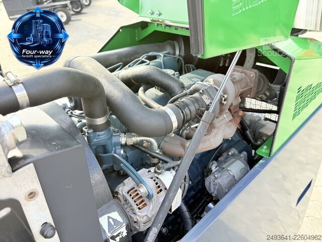 štvorcestný vysokozdvižný vozík Combilift C5000XL DIESEL TRIPLEX 5550 FREE-LIFT
