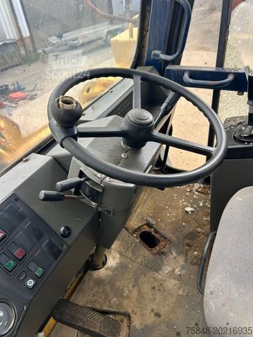 Ładowarka kołowa HANOMAG 60E-Komplett oder in Ersatzteilen