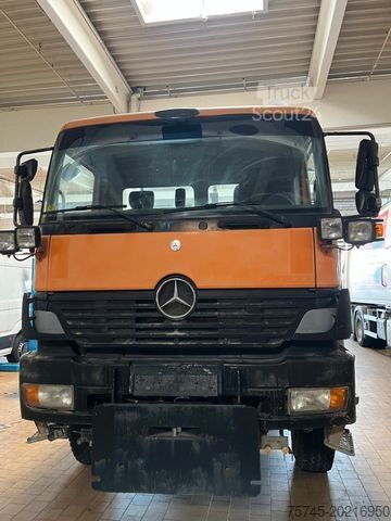 Haakarm vrachtwagen MERCEDES-BENZ ATEGO 2628 * 6 x 4 * ABROLLKIPPER * ORG KM *B&B