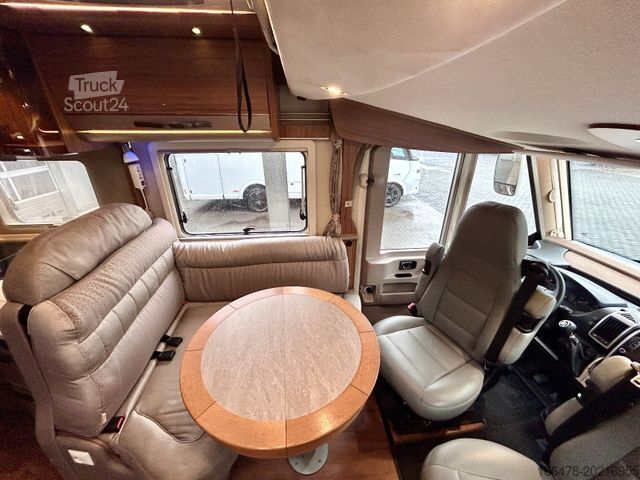 Autocaravana integral HYMER/ERIBA B 588 PremiumLine * Einzelbetten-Hubbett *