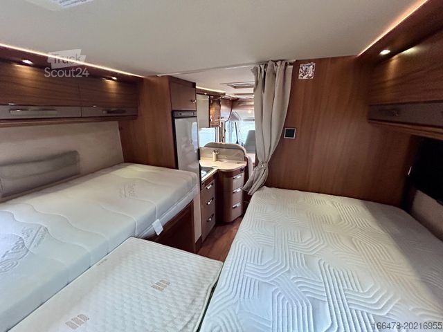Autocaravana integral HYMER/ERIBA B 588 PremiumLine * Einzelbetten-Hubbett *