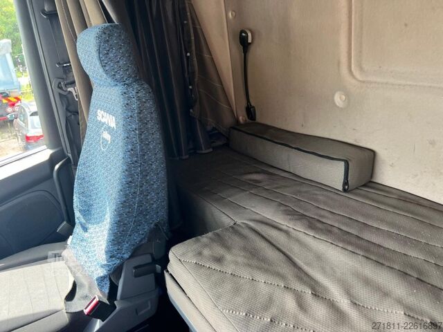Lastbilchassi SCANIA SCANIA 440 USATO TRATTORE CON RALLA