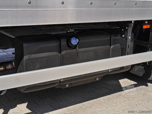 Vrachtwagen met bakwagen DAF XB230, 12t Koffer, LBW,