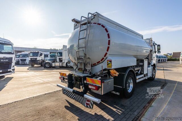 شاحنة صهريج VOLVO FM 500 +MAGYAR 13.500 L /3COMP