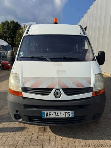 Развозной фургон с двойной кабиной Renault Master **DCI100-AIRCO**