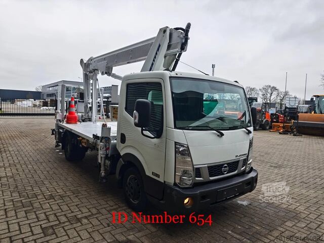 Plate-forme de levage Nissan Cabstar 35.12 NT400 Multitel MJ201