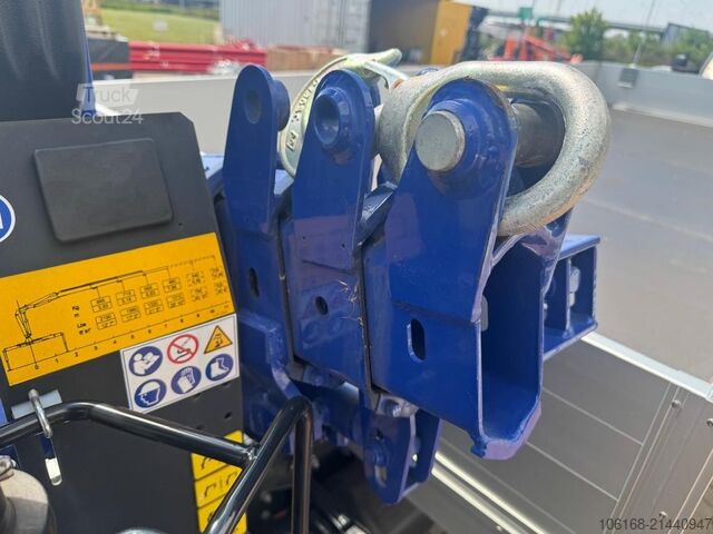 Autoutilitară cu macara montată pe șasiu de camion Iveco Daily 70C18 Kran Hyva Pritsche 5 m