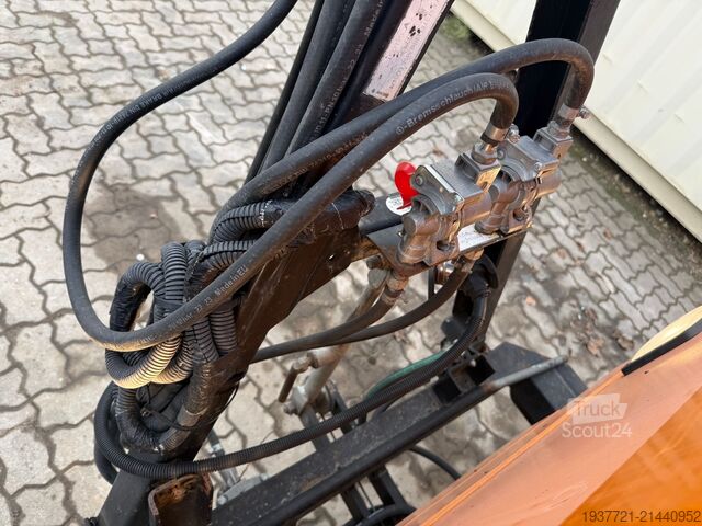 Răzuitor de emulsie bituminoasă GRUN BSM 1200-4R