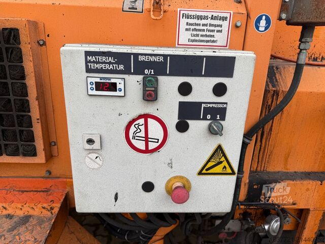 Răzuitor de emulsie bituminoasă GRUN BSM 1200-4R