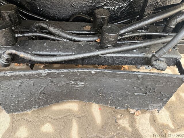 Răzuitor de emulsie bituminoasă GRUN BSM 1200-4R