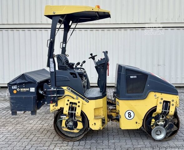 Rouleau compresseur BOMAG BW100AD-5