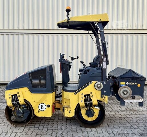 Rouleau compresseur BOMAG BW100AD-5
