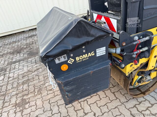 Rouleau compresseur BOMAG BW100AD-5