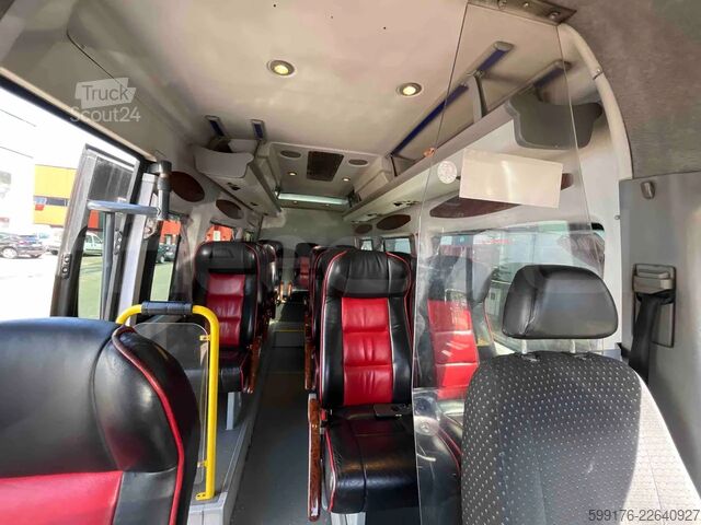 Mercedes-Benz Sprinter, 2010, 16 plazas, Euro 5 Mercedes-Benz Sprinter