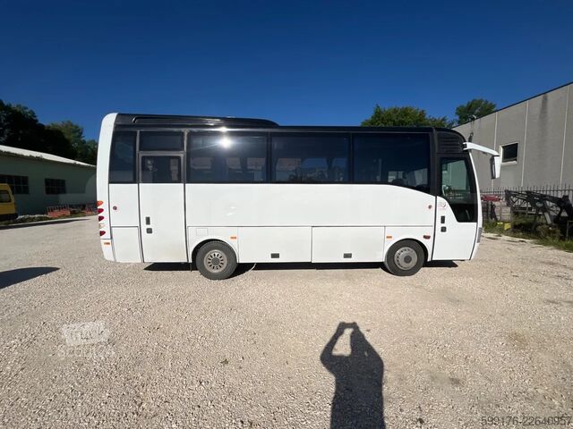 Isuzu Turquoise, 2008, 32 plazas, Euro 4 Isuzu Turquoise