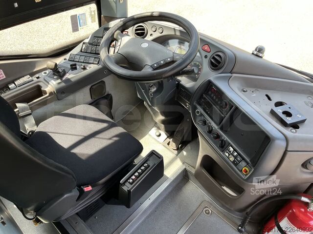 Iveco Crossway, 2011, 76 plazas, Euro 5 Iveco Crossway