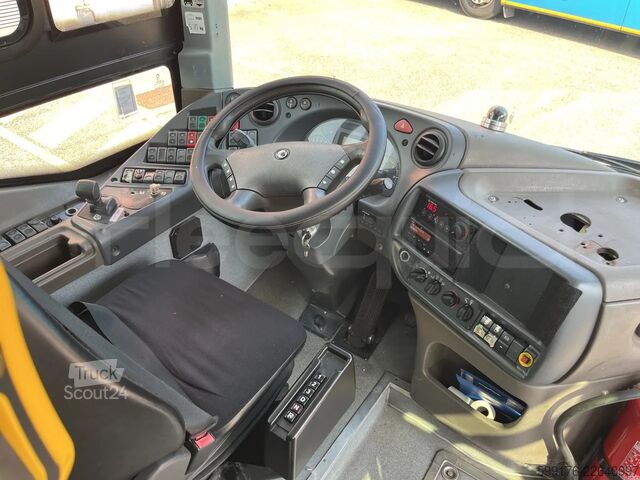 Iveco Crossway, 2011, 76 plazas, Euro 5 Iveco Crossway
