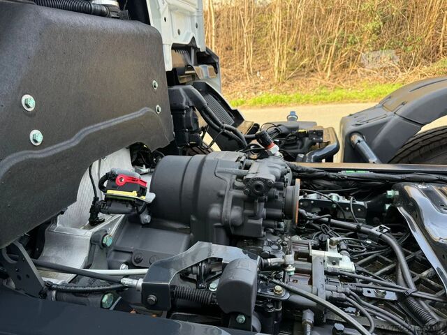 Chassis met cabine MAN TGS 41.520 TGS 41.520 8X4 BB Euro 6e