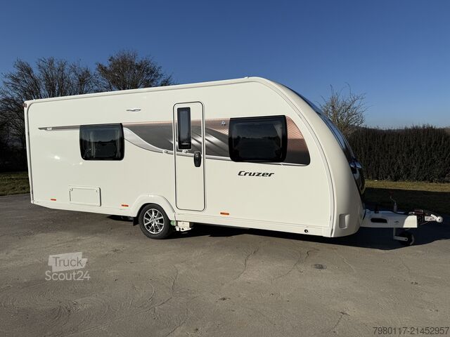 Caravane Sprite Cruzer 495 SR 1. Hand/Heckbad