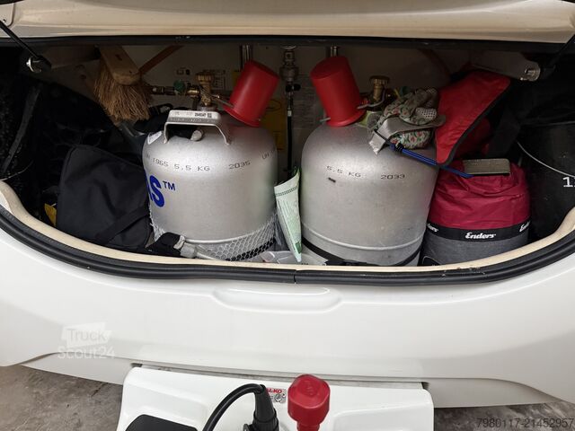 Caravane Sprite Cruzer 495 SR 1. Hand/Heckbad