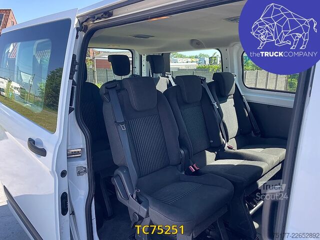 Osobní doprava Ford Transit Transit kombi 130.35 9 places