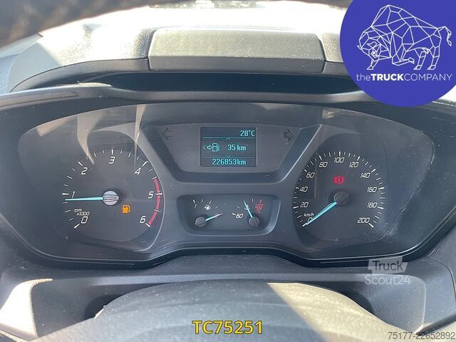 Yolcu taşımacılığı Ford Transit Transit kombi 130.35 9 places